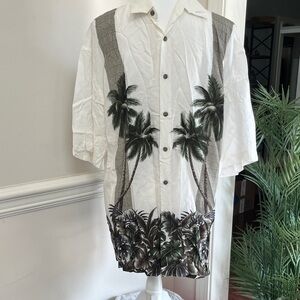 NWOT Pierre Cardin Hawaiian Button-Up Shirt Size L Large Mens